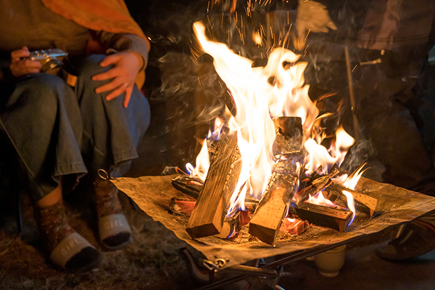 キャンプの醍醐味といえば焚き火。