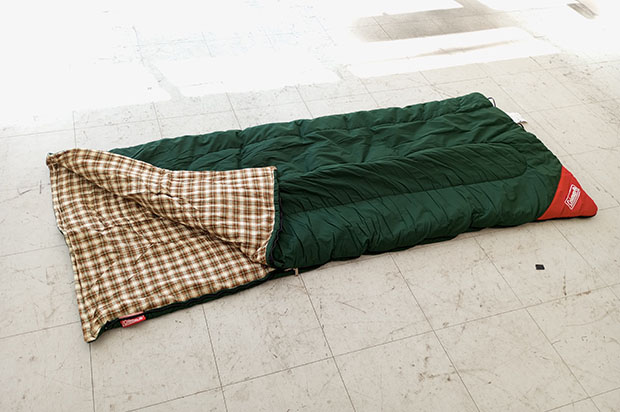 サウスフィールド 封筒型シュラフ 秋・冬用 | 寝袋・マット |九州でキャンプ用品をレンタルするならソトリスト【公式】