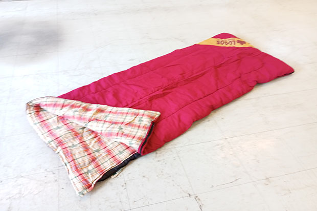 ロゴス コンフィー1000II（レッド） | 寝袋・マット |九州でキャンプ用品をレンタルするならソトリスト【公式】